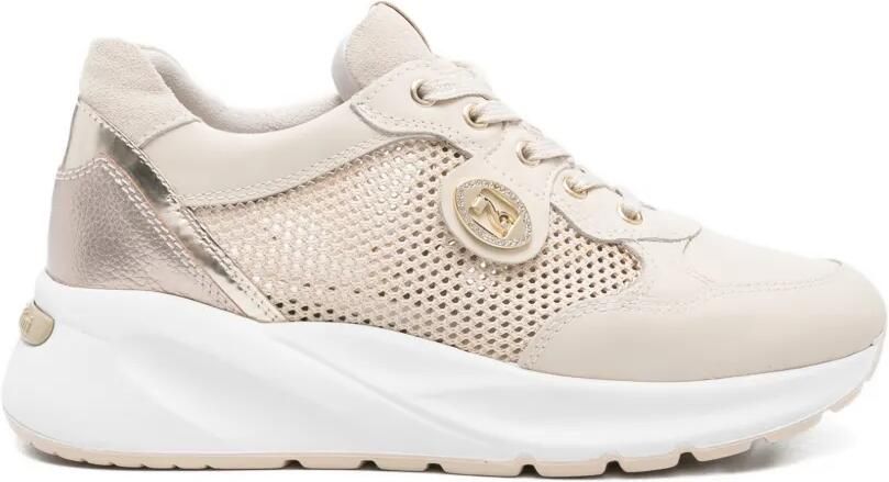 NERO GIARDINI Geperforeerde leren sneakers Beige