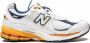 New Balance "2002R Bryant Giles sneakers" Wit - Thumbnail 1