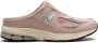 New Balance 2002R "Pink Sand" sneaker muiltjes Roze - Thumbnail 2
