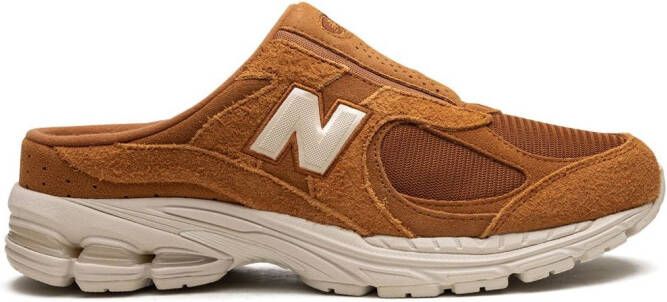 New Balance 2002R "Glazed Ginger" sneaker muiltjes Bruin