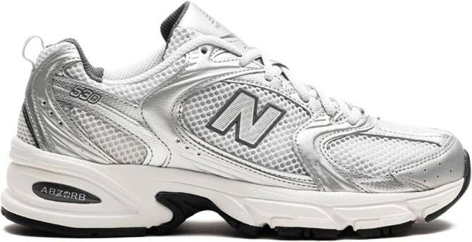 New Balance 2002R suède sneakers met logo-applicatie Beige