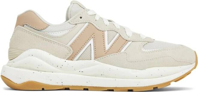 New Balance 5740 suède sneakers Beige