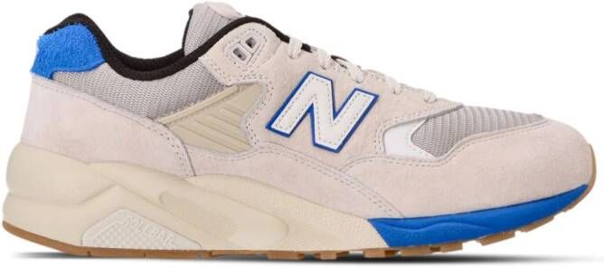 New Balance 574 Core sneakers met vlakken Beige