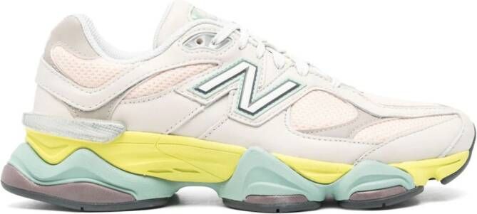 New Balance 9060 sneakers met colourblocking Grijs