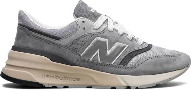 New Balance "997R Grey sneakers" Grijs