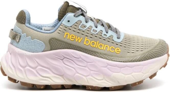 New Balance Fresh Foam x More Trail sneakers Roze