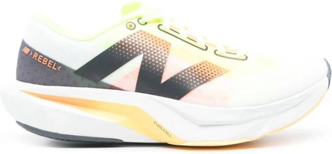 New Balance FuelCell Rebel v4 sneakers Wit