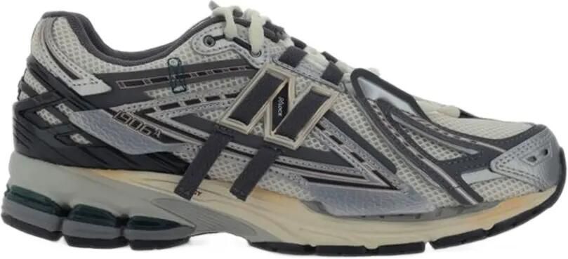 New Balance 1906A shoes Grijs
