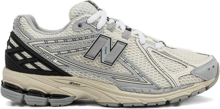 New Balance 1906R sneakers met vlakken Beige