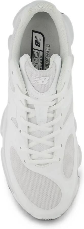 New Balance 2000 sneakers met mesh vlakken Wit