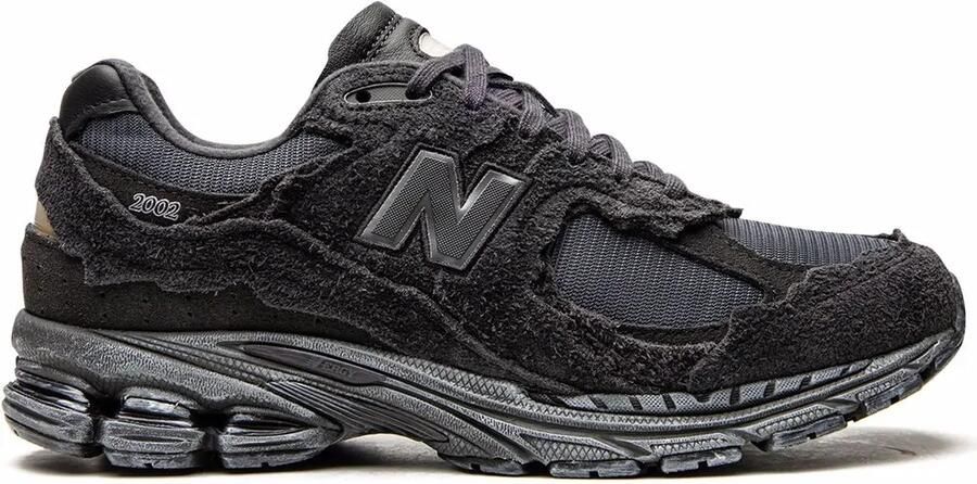 New Balance 2002R Protection Pack schoenen Zwart