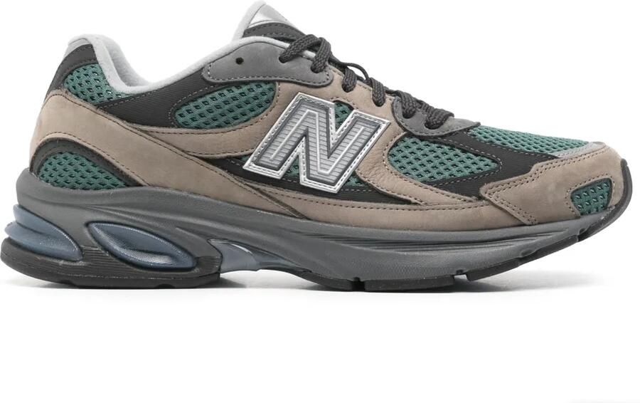 New Balance 2010 sneakers met tussenzool Bruin