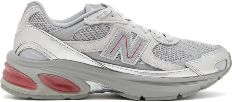 New Balance Sneakers met '2010' logodetail Zwart