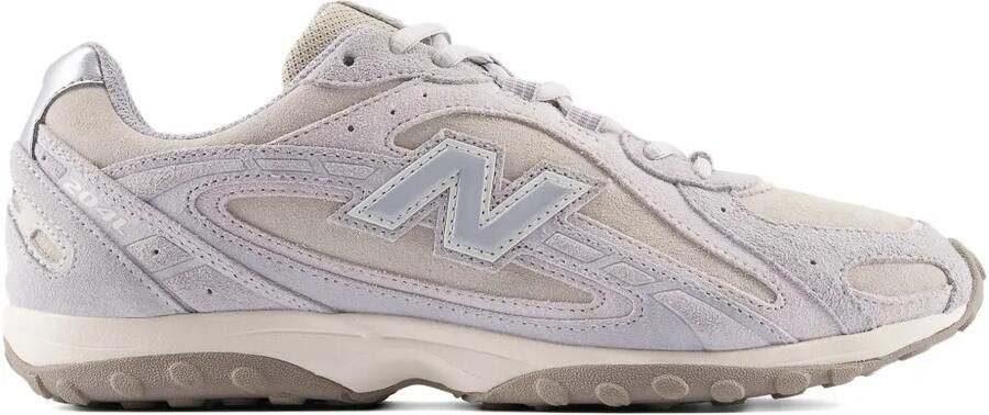 New Balance 204L sneakers met vlakken en logopatch Beige