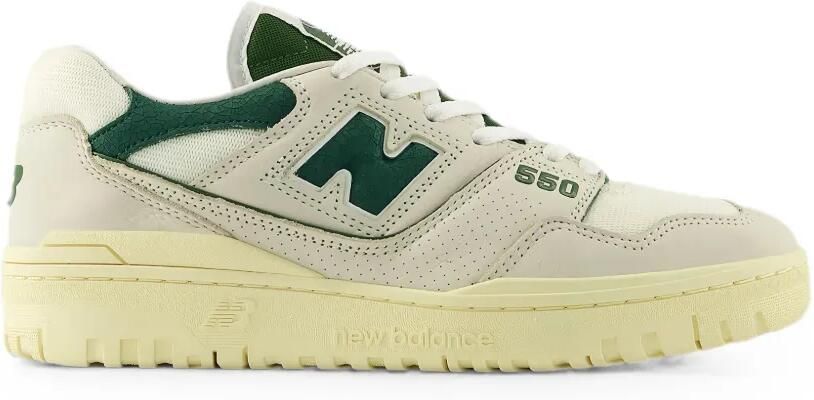 New Balance 550 leren sneakers met vlakken Beige