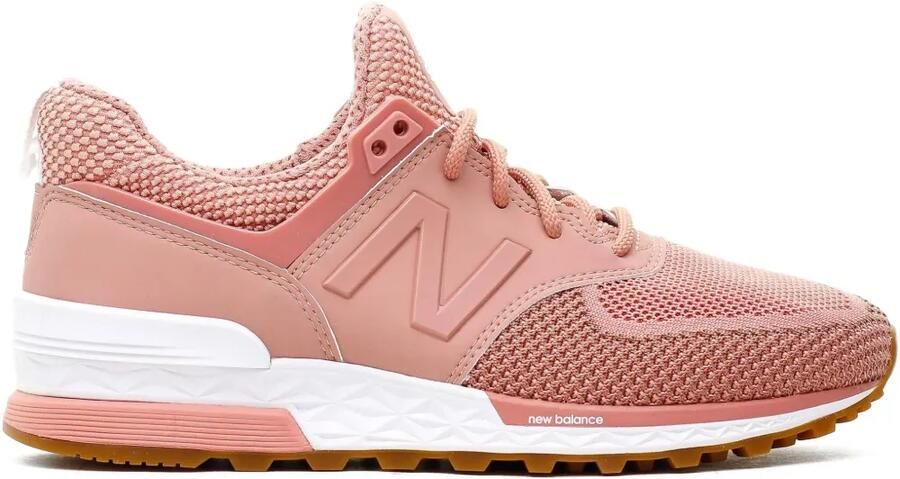 New Balance 574 "Outdoor Activist Burgundy" sneakers Rood
