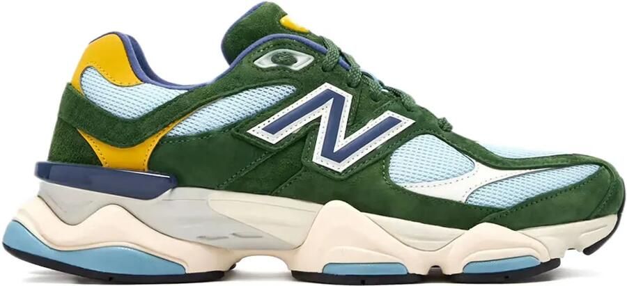 New Balance 9060 "Dark Alpine Green Frosted Glass" sneakers Groen
