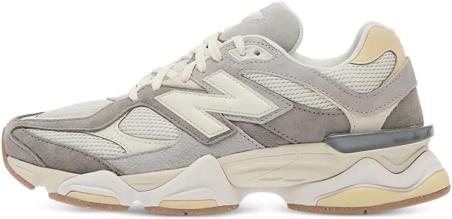 New Balance Hierro V9 sneakers met logoprint Bruin