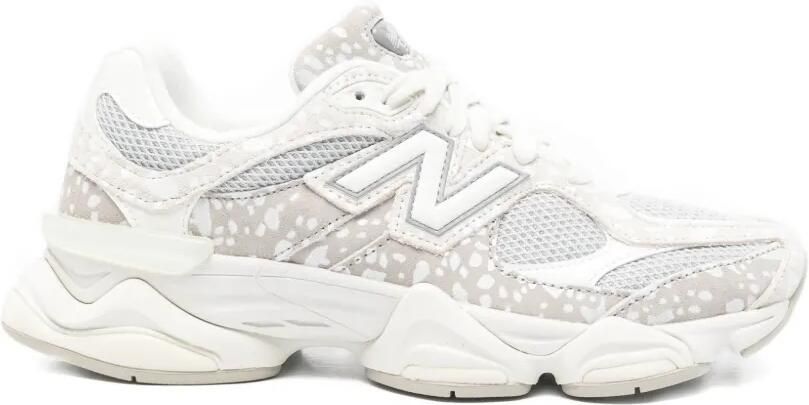 New Balance 9060 sneakers met vlakken Beige