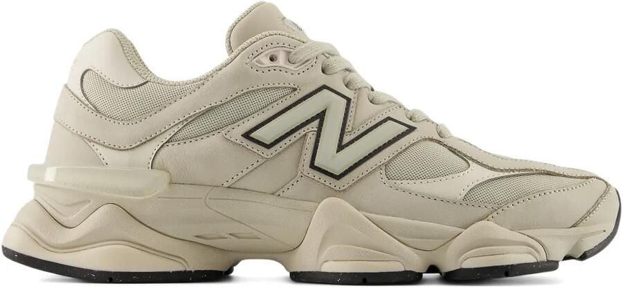 New Balance 9060 sneakers met logopatch Beige