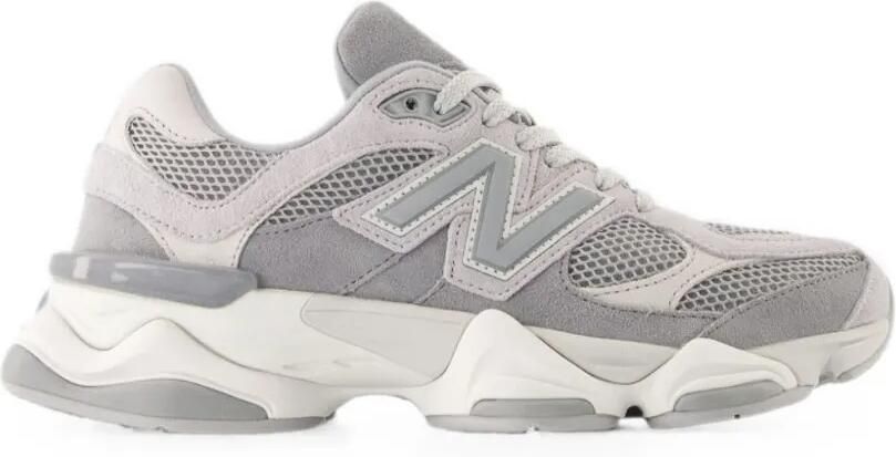 New Balance 9060 sneakers met mesh vlakken Grijs