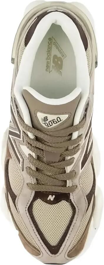 New Balance 9060 sneakers met vlakken Beige