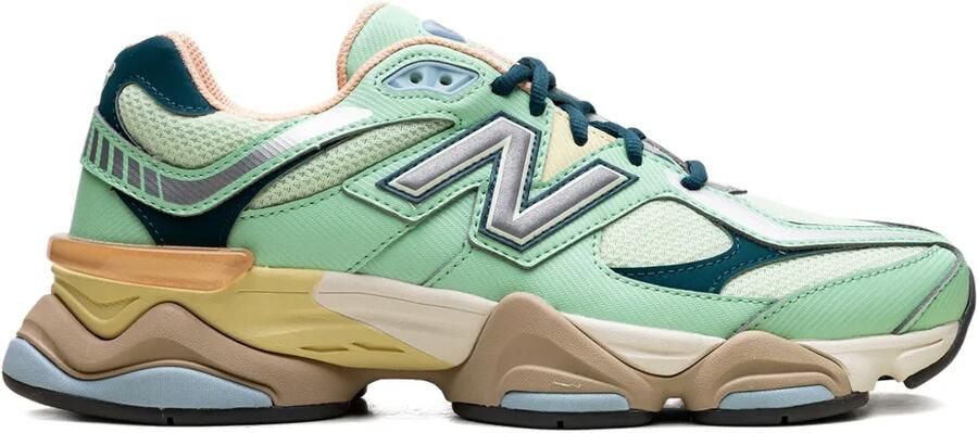 New Balance 9060 "Sweetgrass Deep Ocean" sneakers Groen