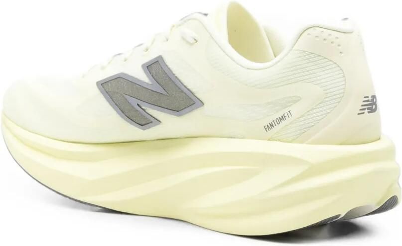 New Balance FuelCell SC Rebel sneakers Beige - Foto 2