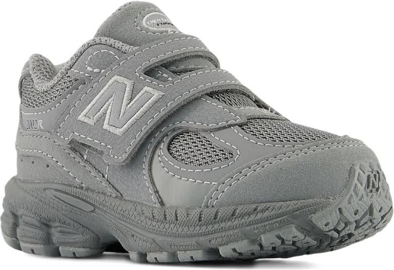 New Balance Kids 2002 sneakers met haak en lussluiting Grijs