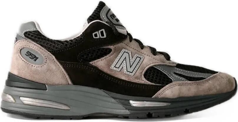 New Balance made in UK 991V2 elevated neutrals sneakers Zwart