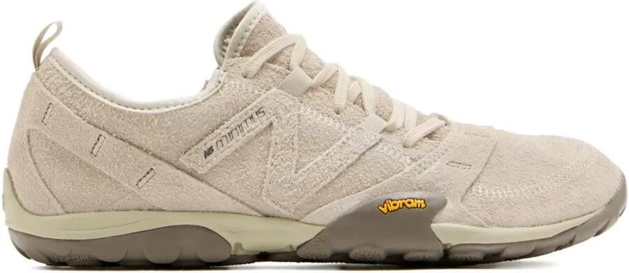 New Balance suède sneakers Beige