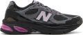 New Balance Sneakers met '2010' logodetail Zwart - Zwart