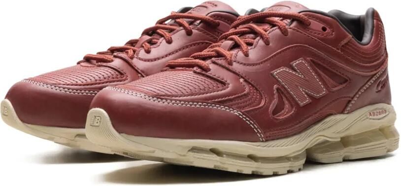 New Balance 2011 low-top sneakers Bruin