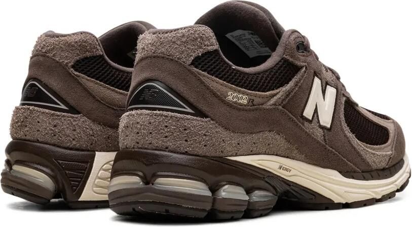 New Balance x Shoe Palace 2002R "Volcanic Rocks Brown" sneakers Bruin - Foto 2
