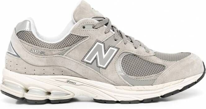 New Balance 2002R sneakers met leren vlakken Beige