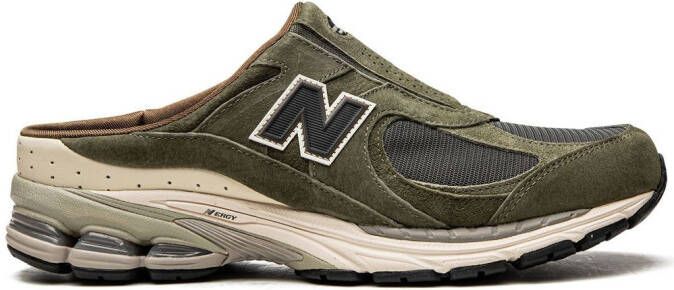 New Balance x SNS 2002R muiltjes Groen