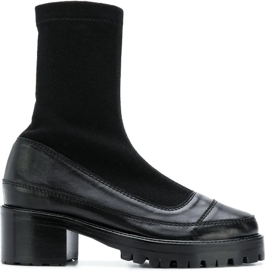 Nicole Saldaña platform sock boots Zwart