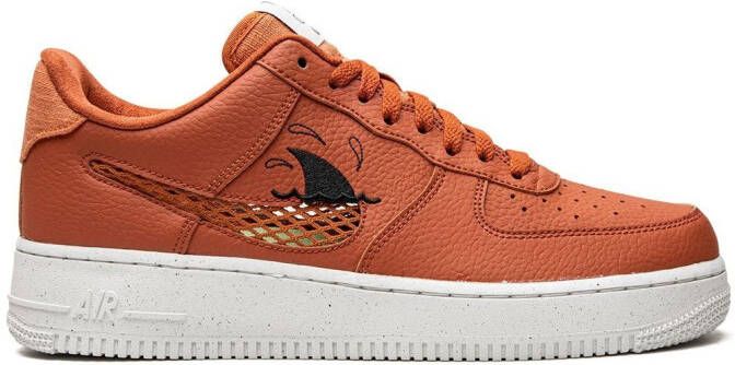 Nike "Air Force 1 '07 LV8 Next Nature Sun Club sneakers" Oranje