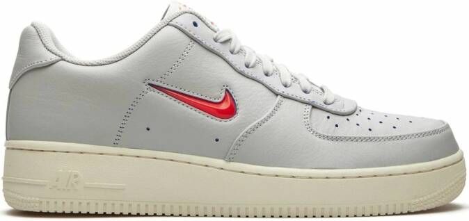 Nike Air Force 1 07 PRM sneakers Grijs