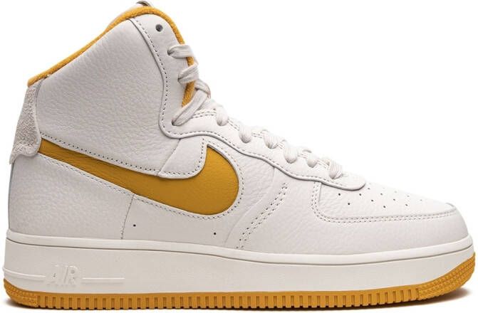 Nike "x UNDERCOVER Moc Flow Light Bone sneakers" Bruin