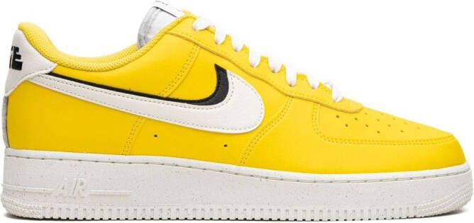 Nike "Air Force 1 Low '07 LV8 Tour Yellow sneakers" Geel