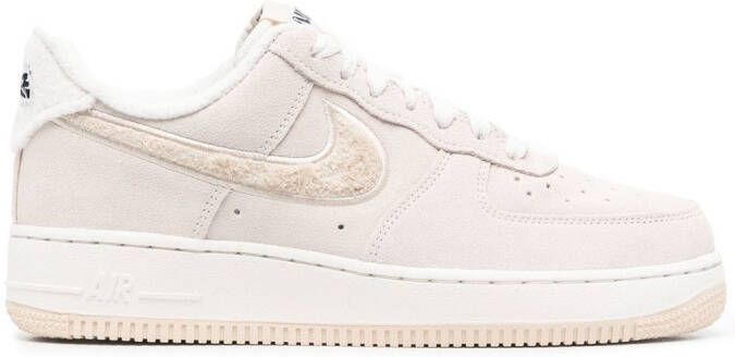 Nike Air Force 1 low-top sneakers Beige