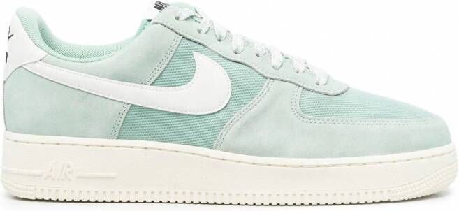 Nike Zoom Vomero 16 low-top sneakers Grijs