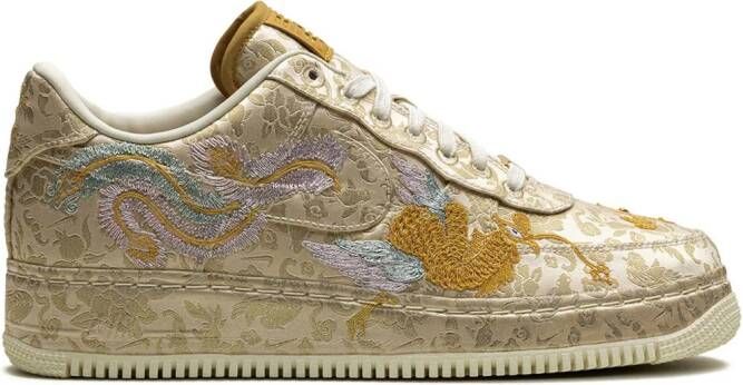 Nike Air Force 1 "Year of the Dragon" sneakers Goud