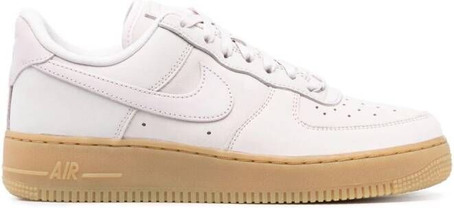Nike Air Force 1 Premium leather sneakers Roze