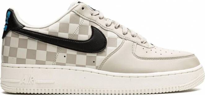 Nike "Air Force 1 Strive For Greatness low-top sneakers" Beige