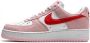 Nike "Air Force 1 Valentine's Day Love Letter sneakers" Roze - Thumbnail 1