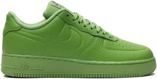 Nike Air Force 1'07 Pro Tech "WP Green Chlorophyll Black" sneakers Groen