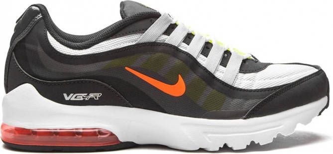 Nike x Atmos LeBron XVIII Low sneakers rubber StofStof 12 Wit