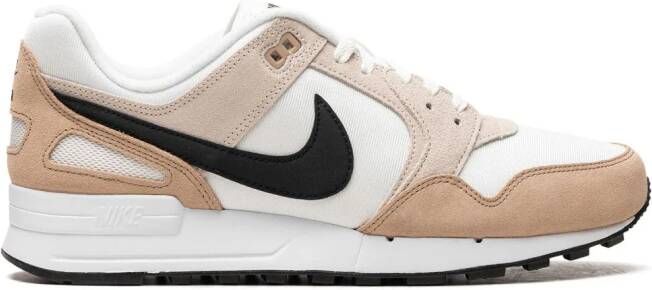 Nike "Air Pegasus 89 Tan White sneakers" Wit